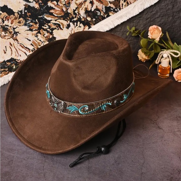 Western Cowboy/Cowgirl Hat with Turquoise Blue Embellished Band - Picture 6 of 9
